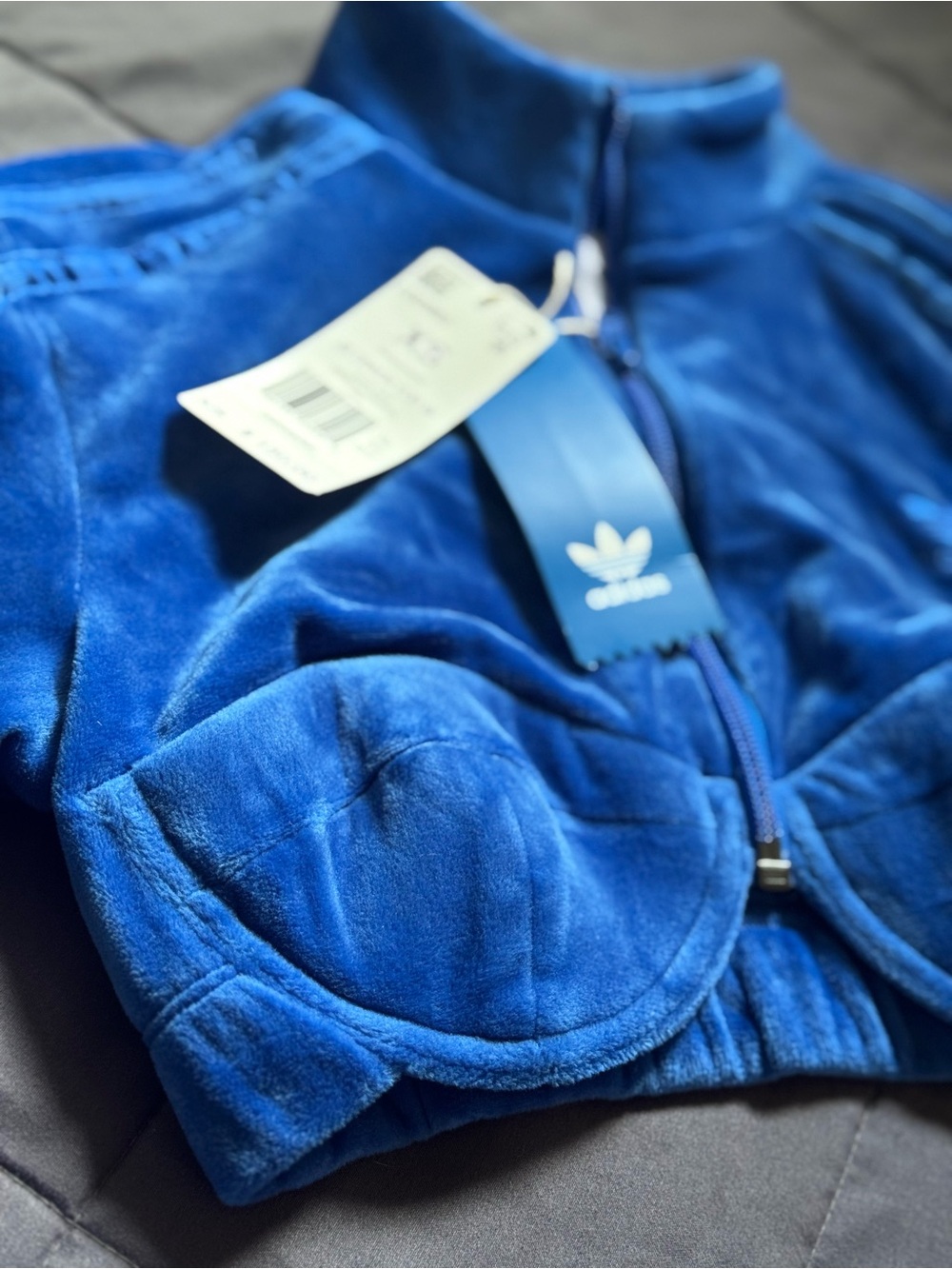 NEW Adidas X Jeremy Scott Edition
Velour Track Top, XS - Picture 4 of 8